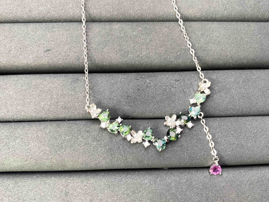 A8112 Sapphire Necklace