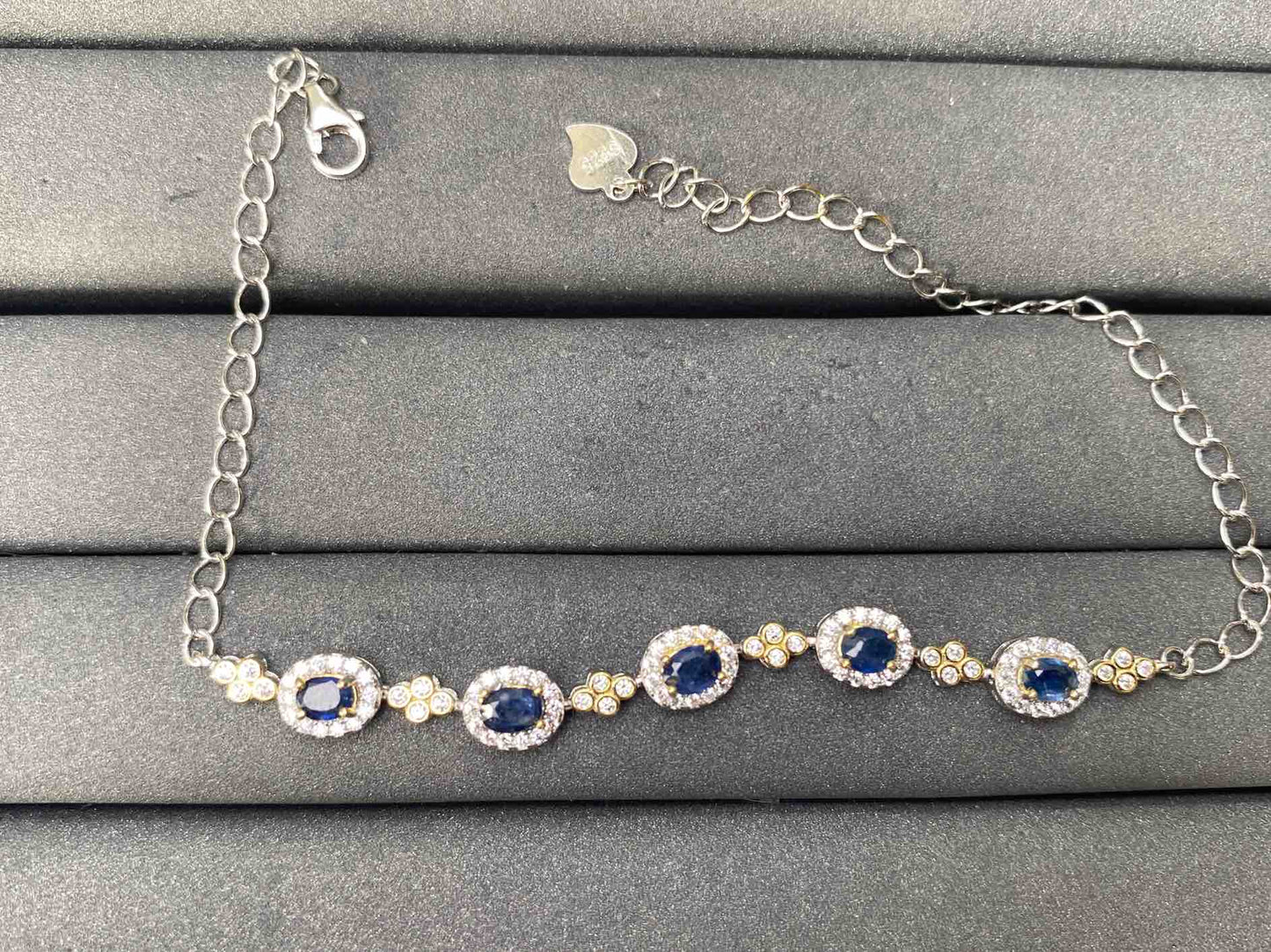 A8121 Sapphire Bracelet