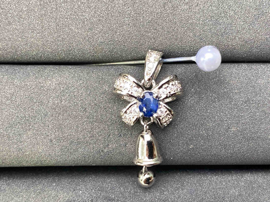 A8133 Sapphire Pendant