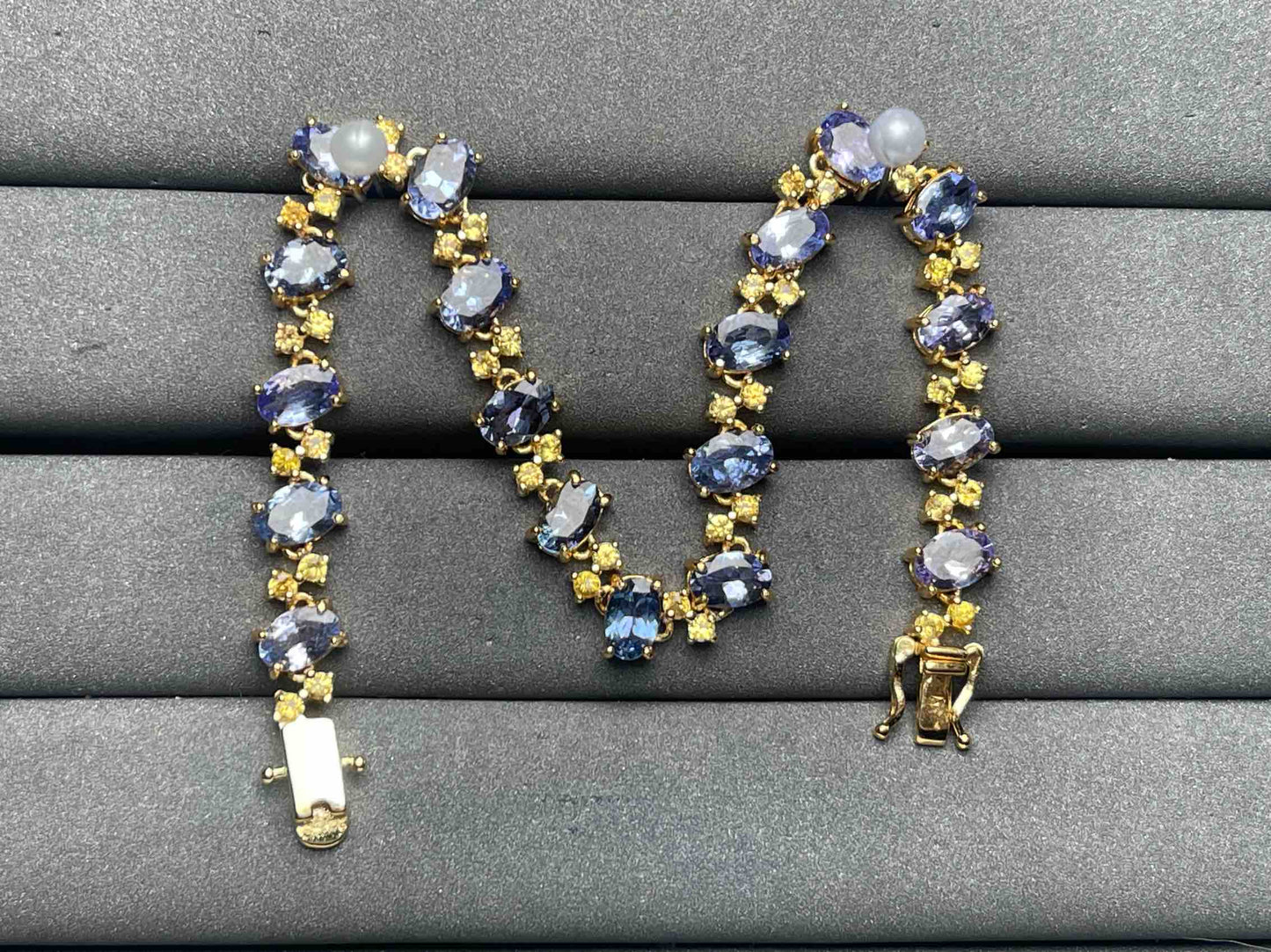 A8252 Tanzanite Bracelet