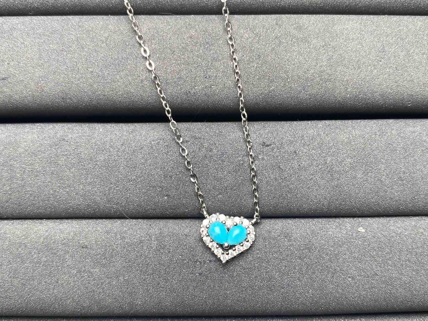 A8339 Tsavorite Necklace