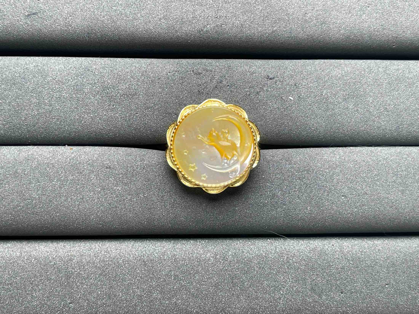 A8410 Golden Conch Ring
