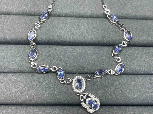 A848 Tanzanite Necklace