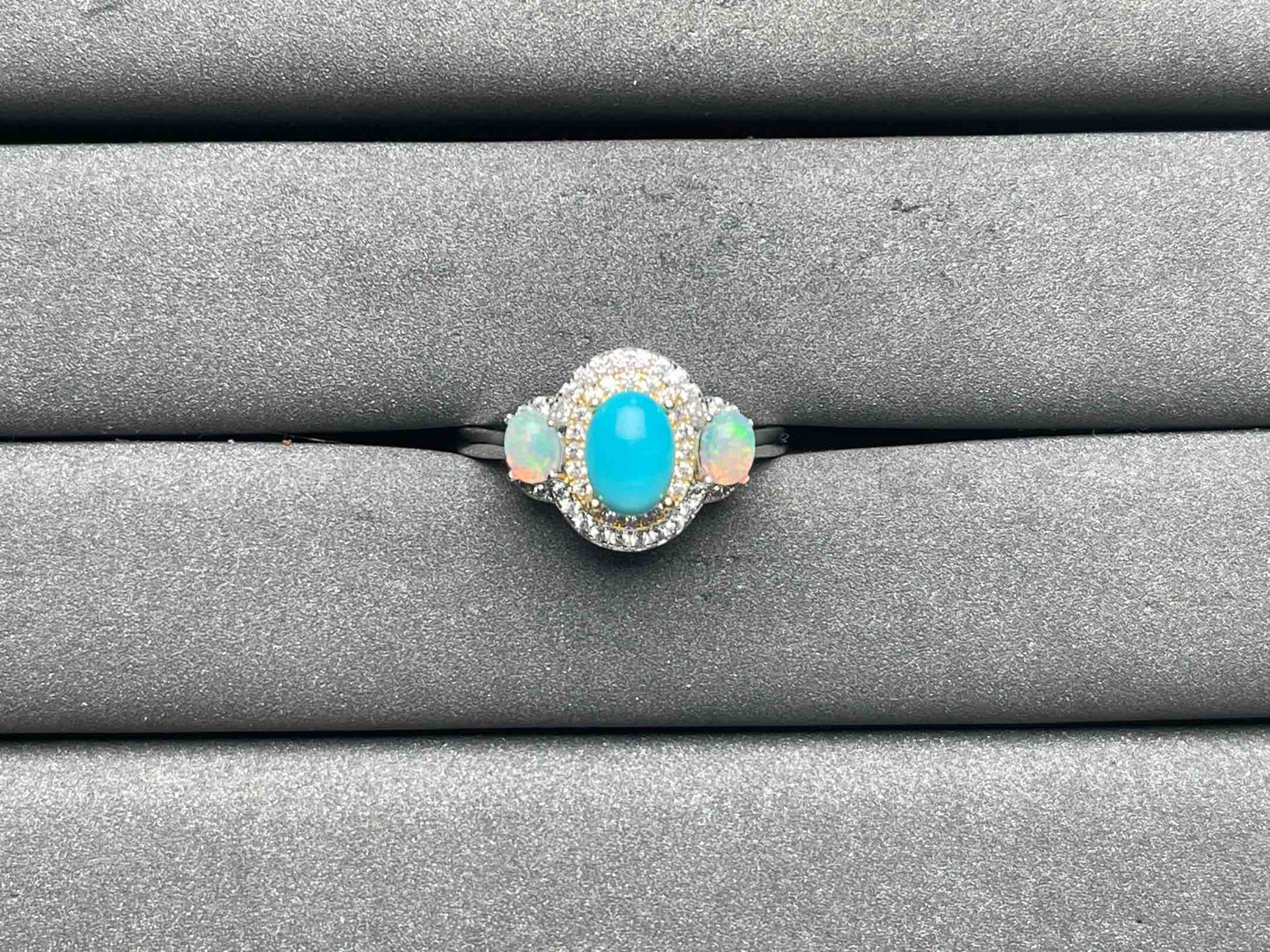 A8495 Turquoise Ring