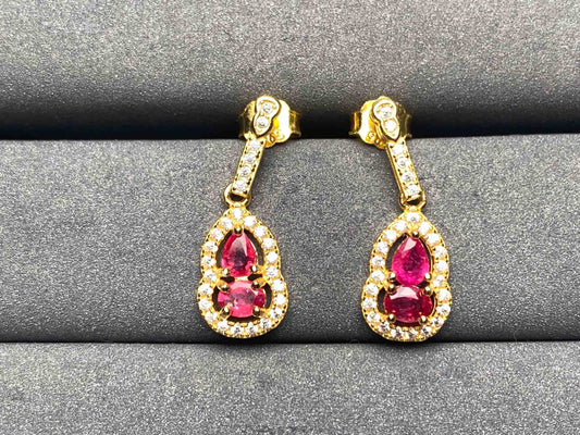 A8529 Pink Ruby Earrings