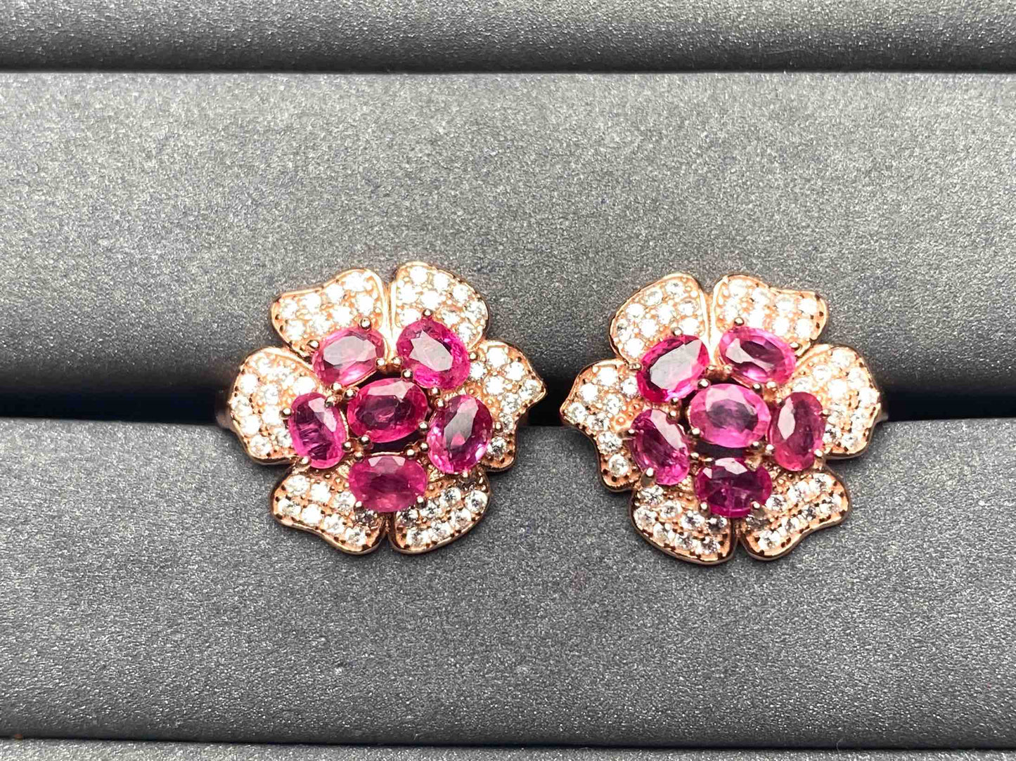 A8531 Pink Ruby Earrings