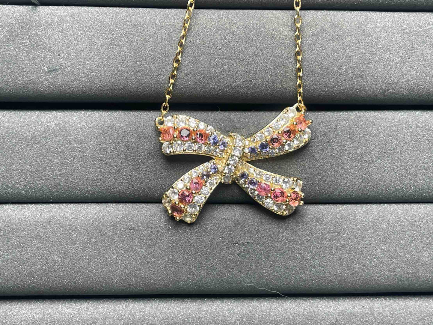 A8545 Sapphire Necklace