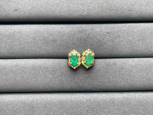 A8546 Emerald Earrings