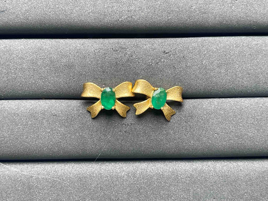 A8550 Emerald Earrings