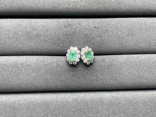 A8563 Emerald Earrings