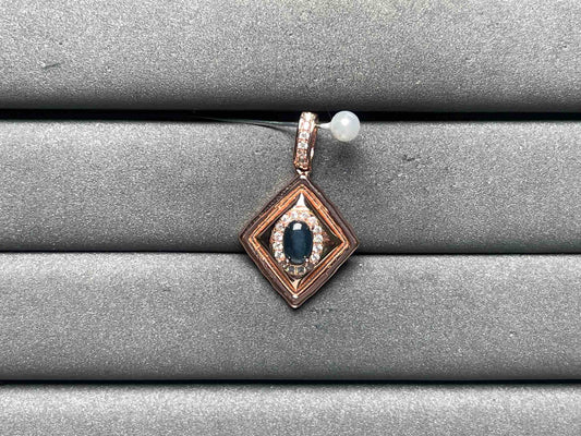 A8568 Sapphire Pendant