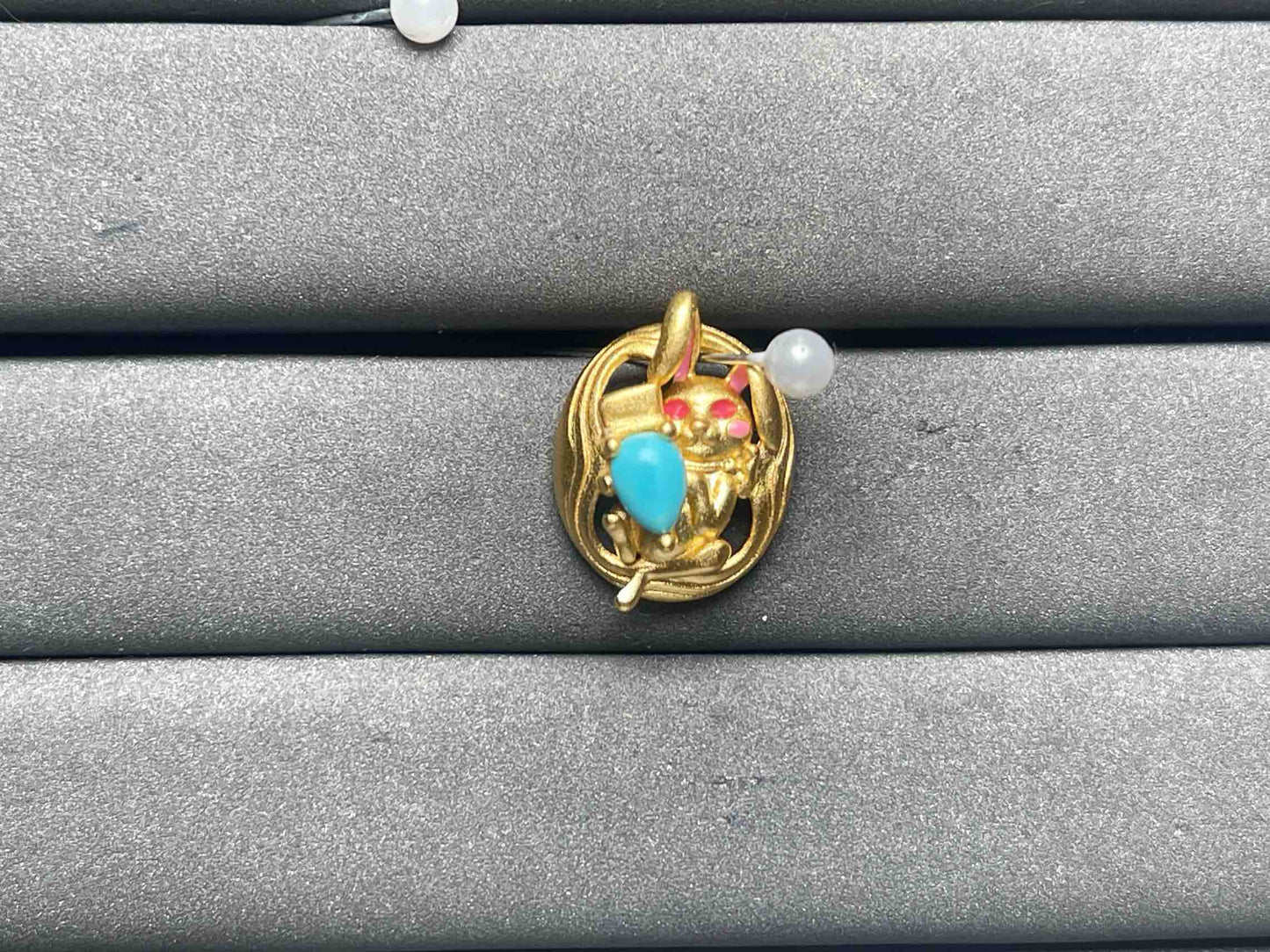 A8573 Turquoise Pendant