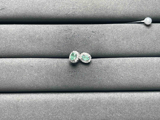 A8594 Emerald Earrings