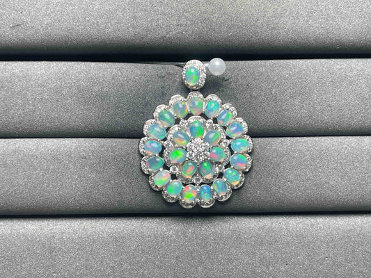 A8602 Opal Pendant