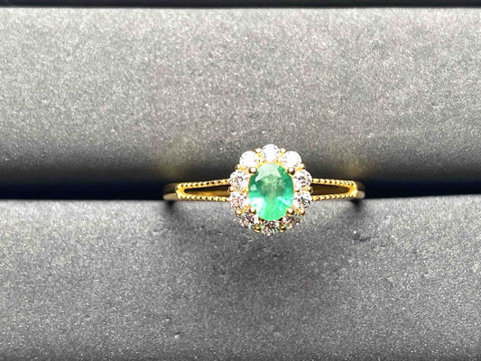 A8697 Emerald Ring