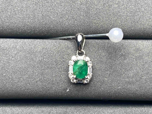 A8707 Emerald Ring