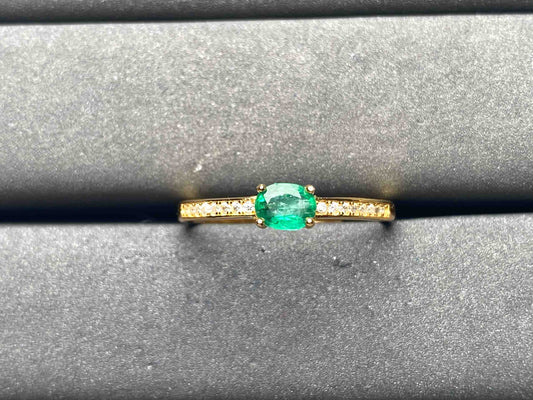A8709 Emerald Ring