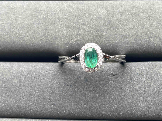 A8723 Emerald Ring