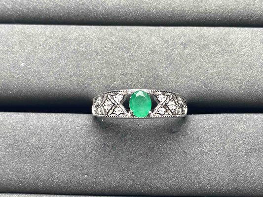 A8753 Emerald Ring