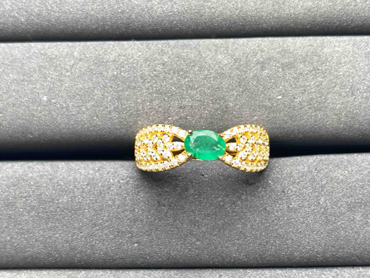 A8756 Emerald Ring