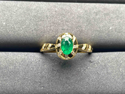 A8759 Emerald Ring