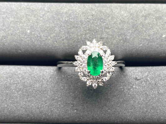 A8763 Emerald Ring
