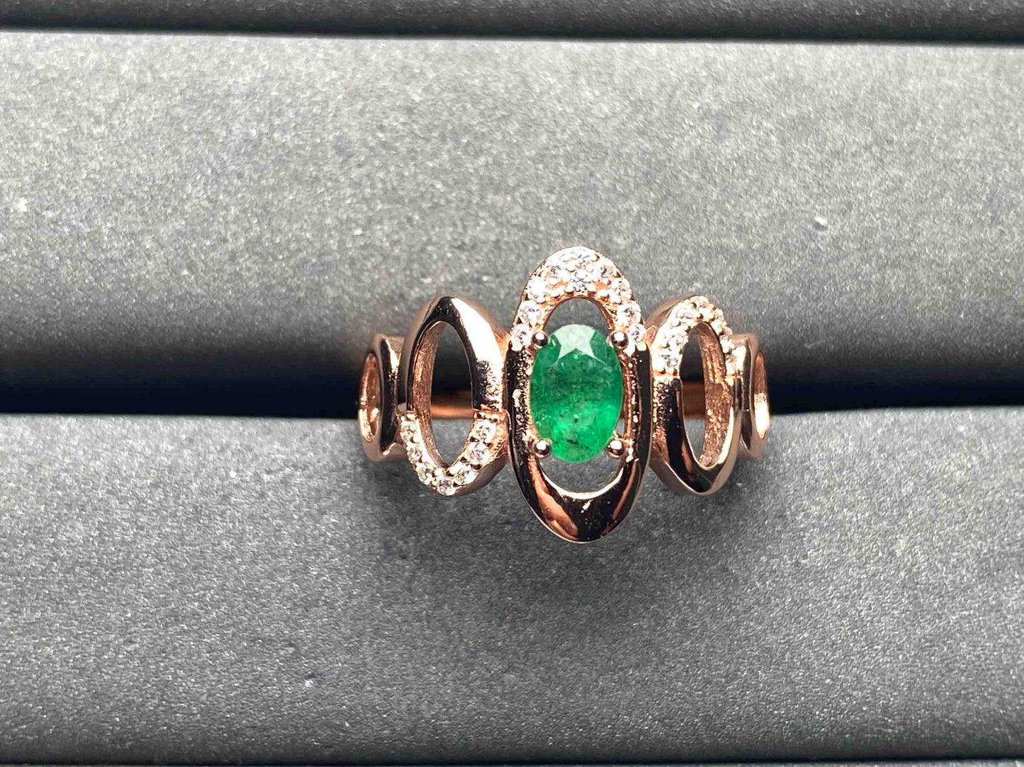 A8775 Emerald Ring