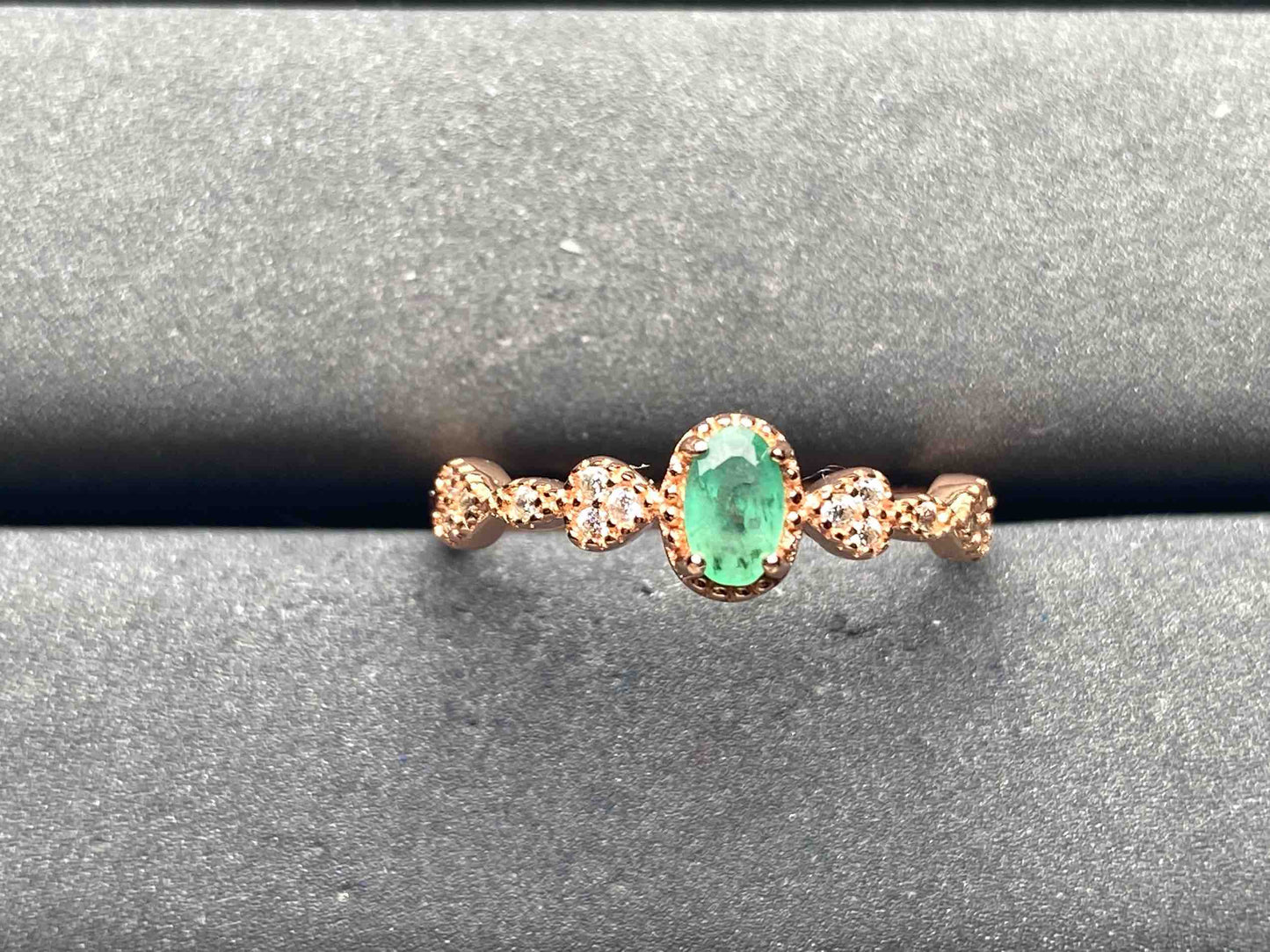 A8786 Emerald Ring
