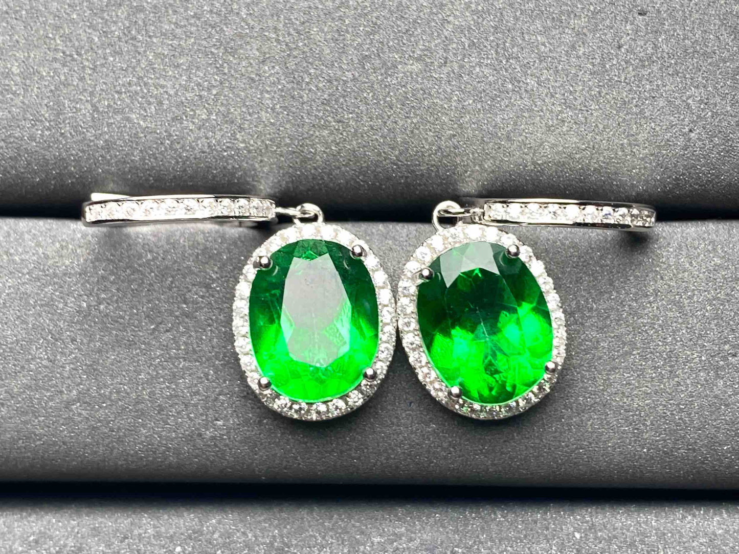 A8819 Topaz Earrings