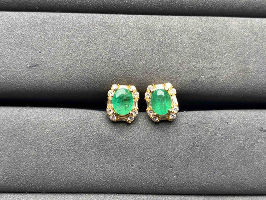 A8870 Emerald Earrings