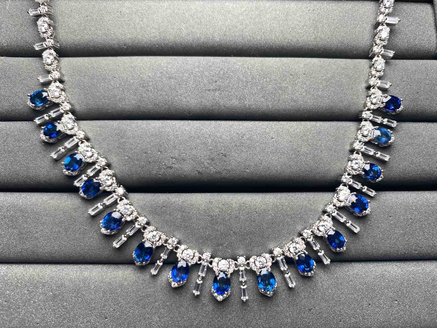 A8950 Blue Sapphire Necklace