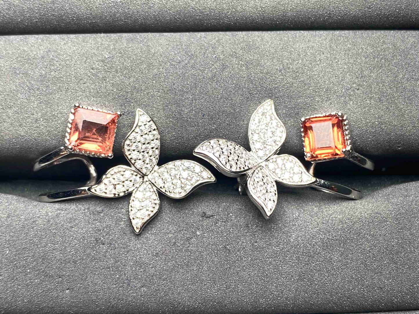 A8967 Spinel Earrings