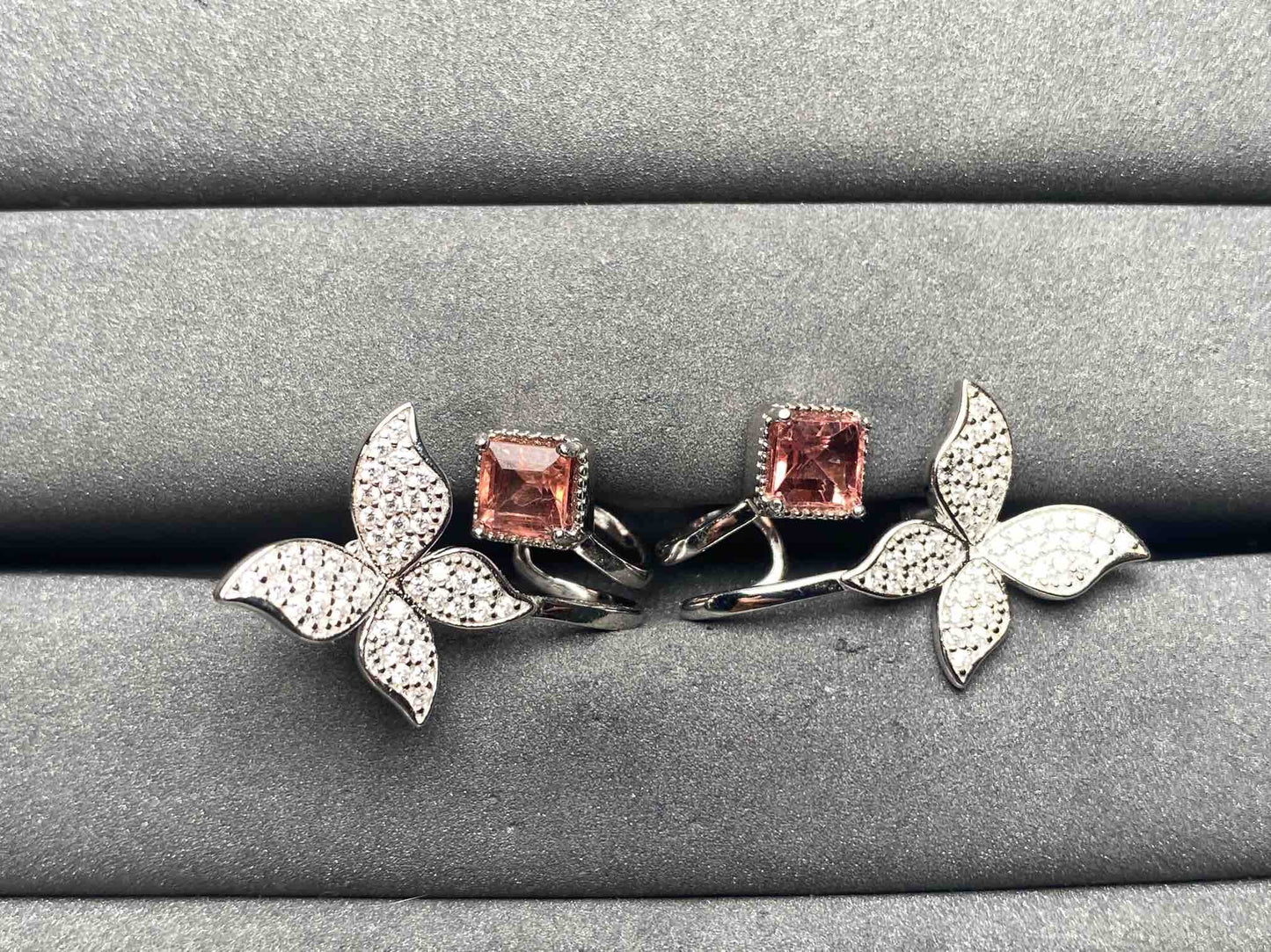 A8970 Spinel Earrings