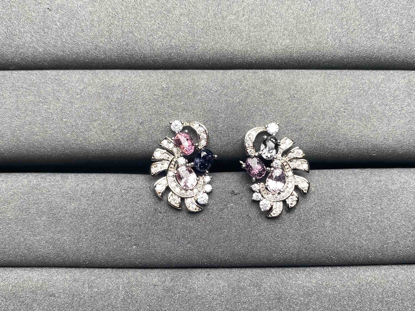 A8984 Spinel Earrings