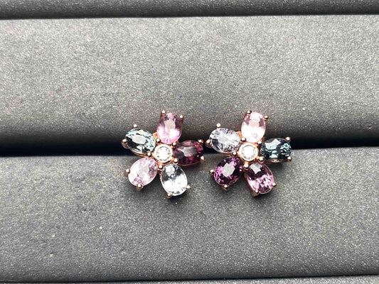 A8992 Spinel Earrings