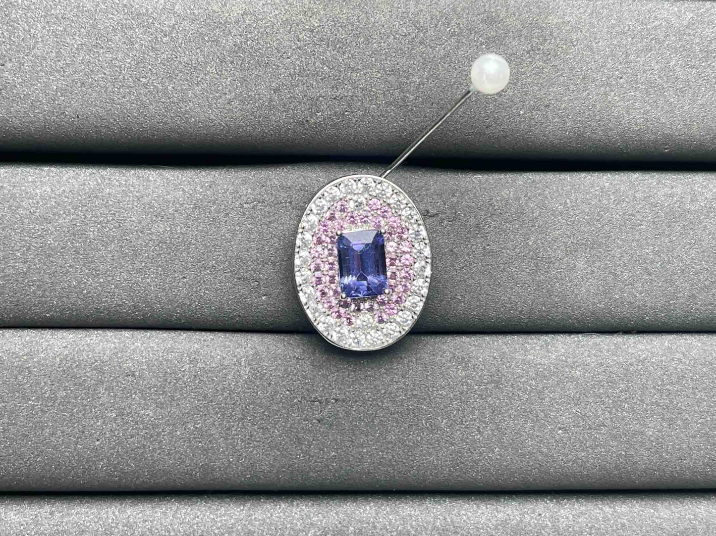 A9038 Tanzanite Pendant