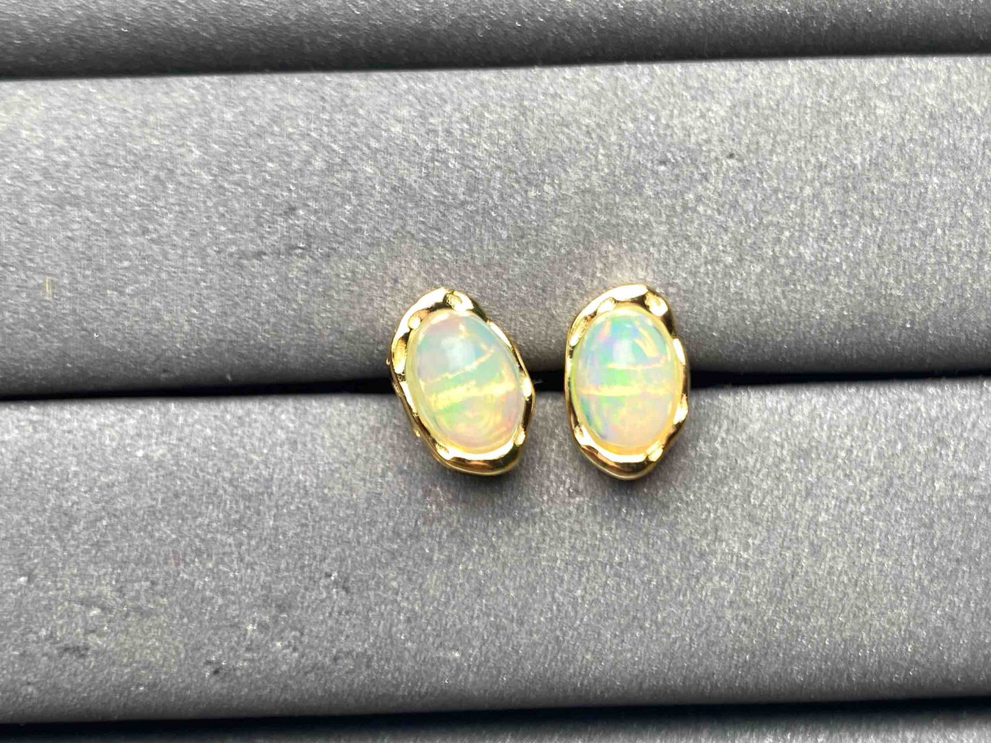 A9111 Opal Earrings