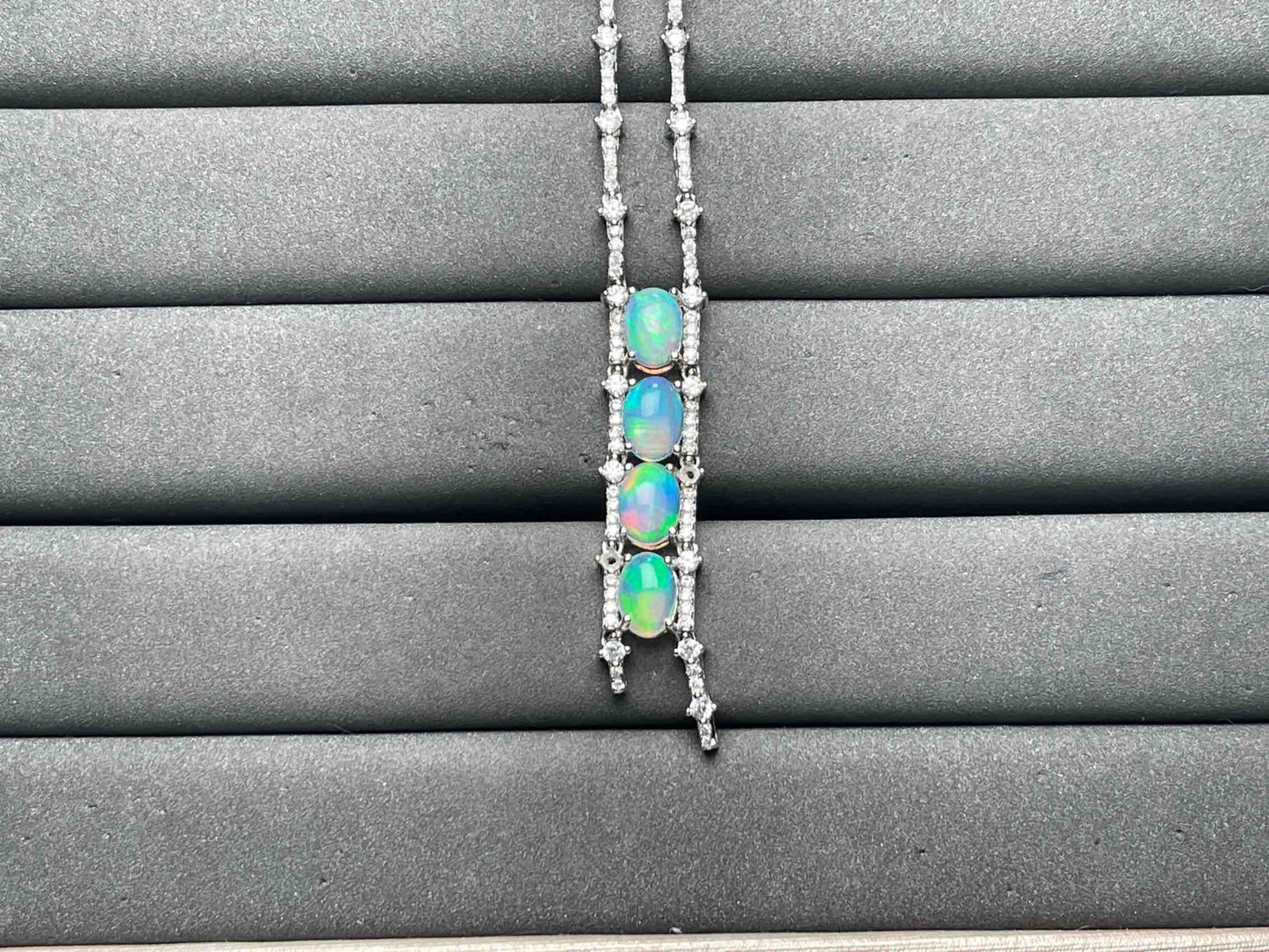 A9118 Opal Necklace