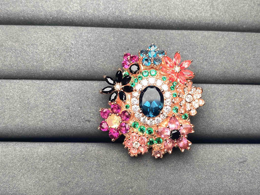 A9137 Topaz brooch