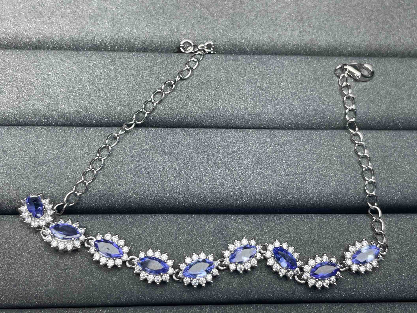 A915 Tanzanite Bracelet