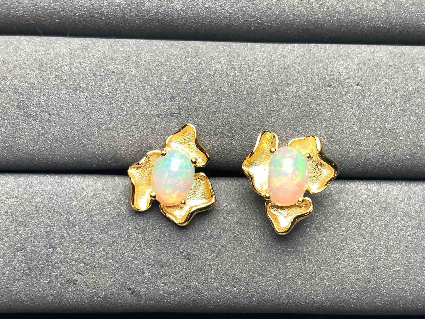 A9171 Opal Earrings