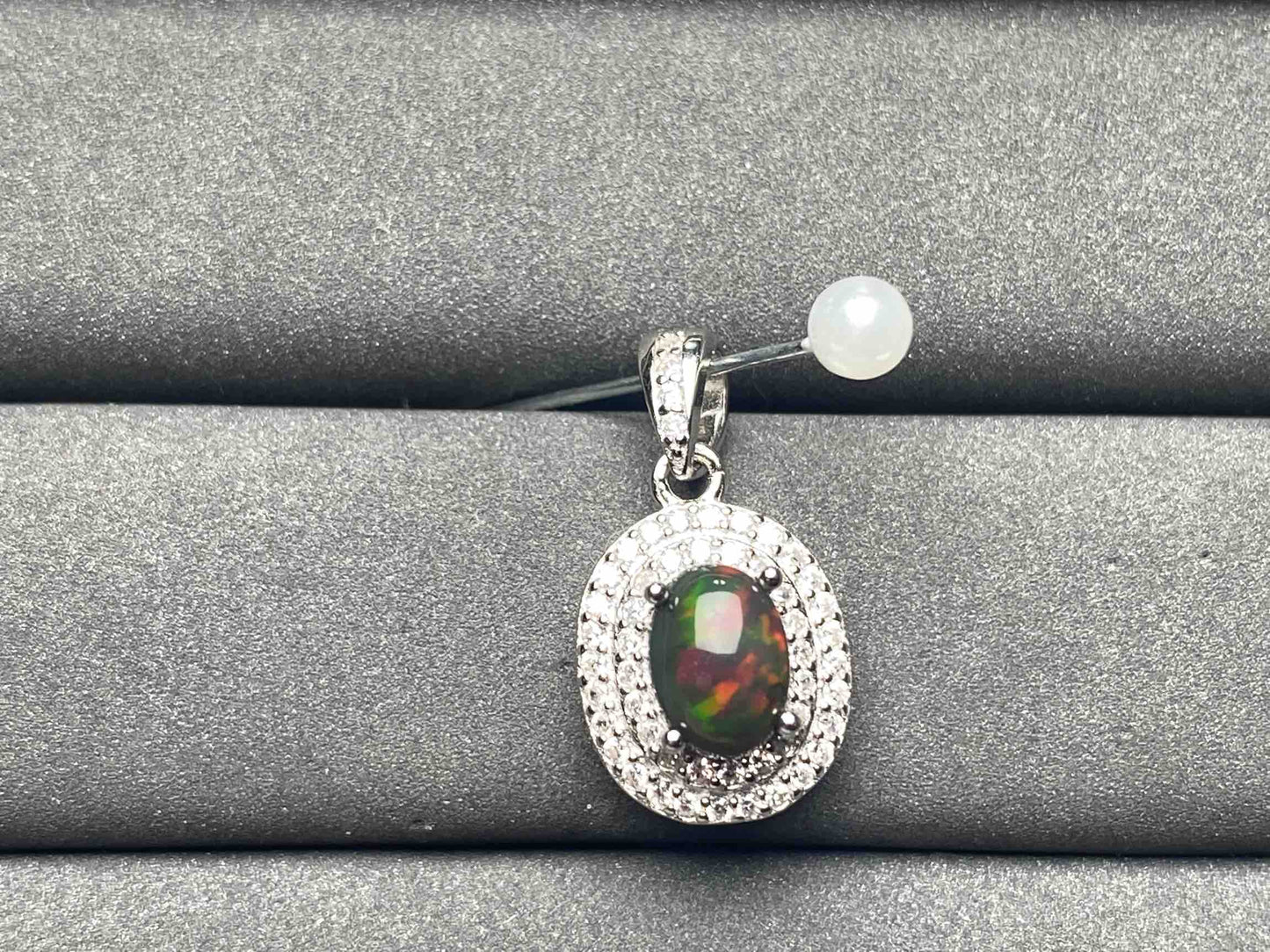 A9194 Opal Pendant