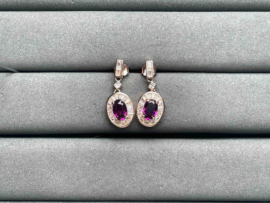 A9228 Garnet Earrings