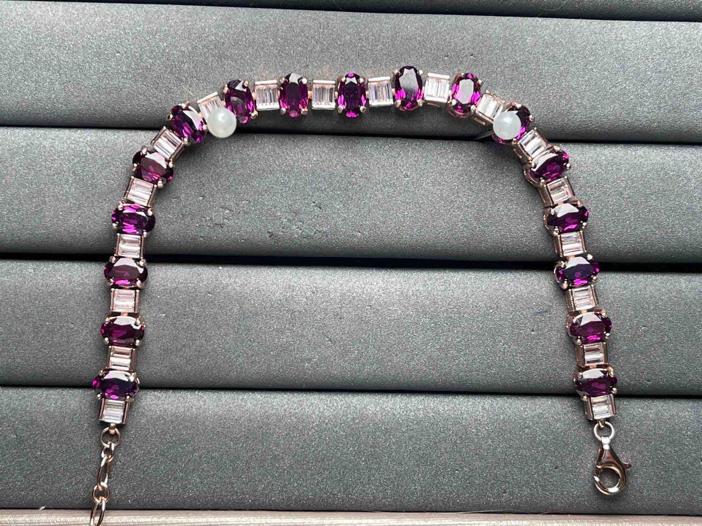 A9241 Garnet Bracelet