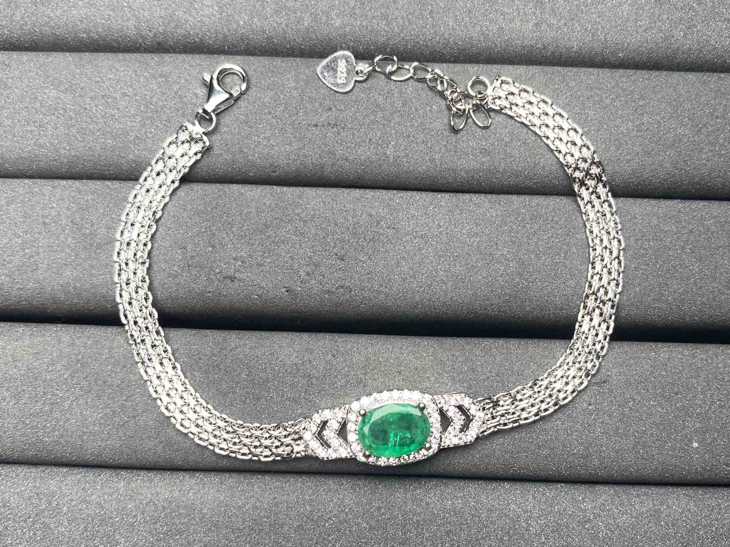 A9273 Emerald Bracelet