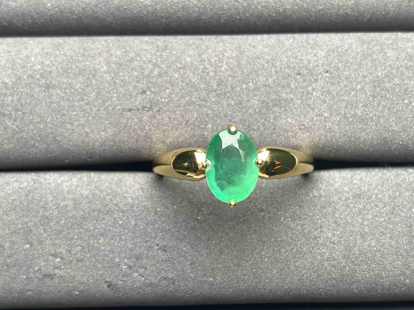 A9280 Emerald Ring