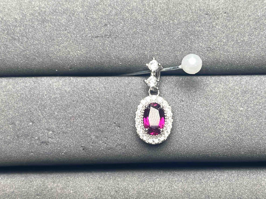 A9307 Garnet Pendant