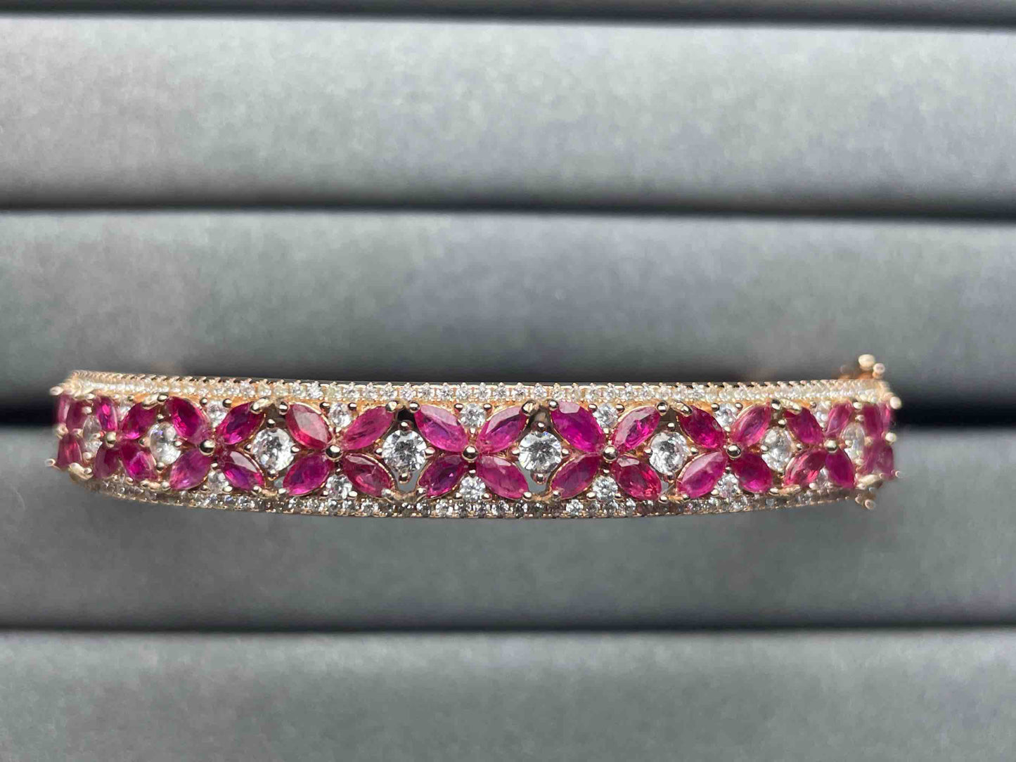 A940 Pink Sapphire Bangle