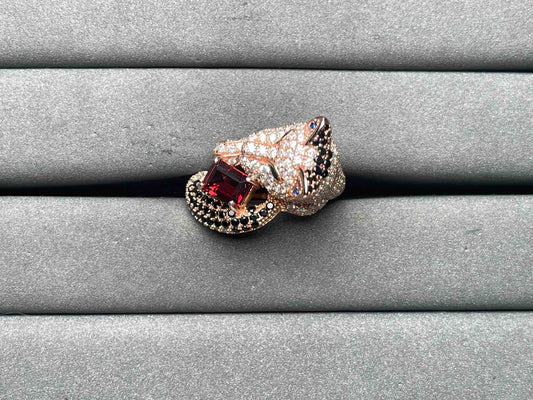 A9484 Garnet Ring