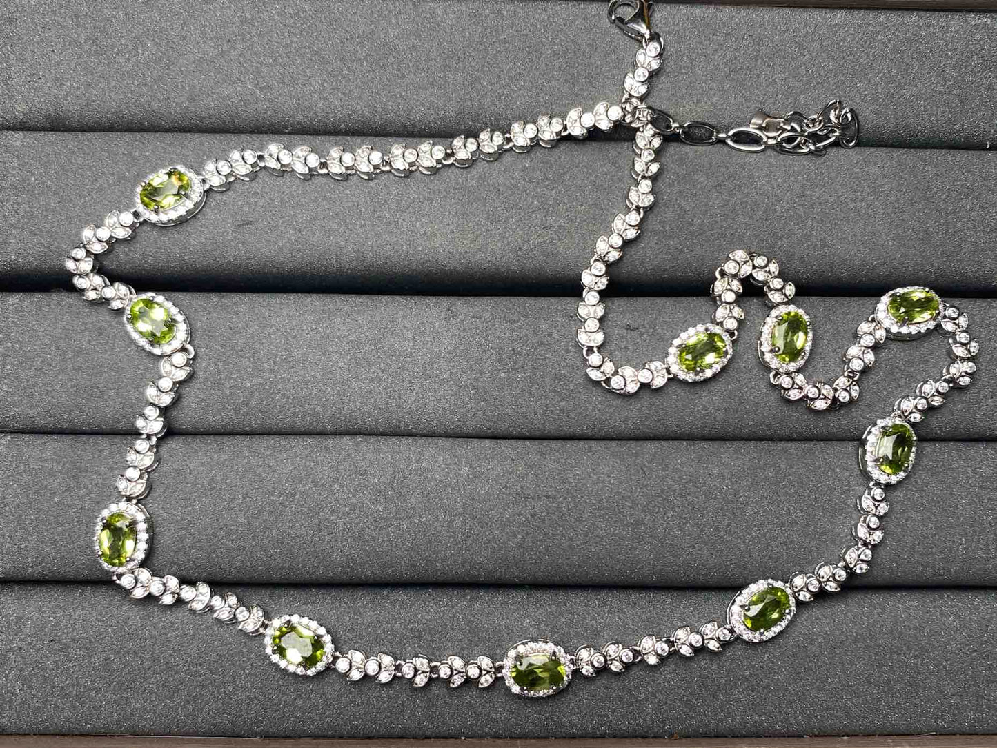 A9612 Peridot Bracelet